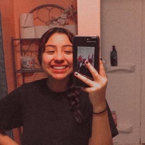 Meet your Posher, Ashley